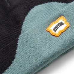 YIN KNIT HAT -Accessories Promotion Store ICECREAMYINKNITHATBLACKOS421 9803 3