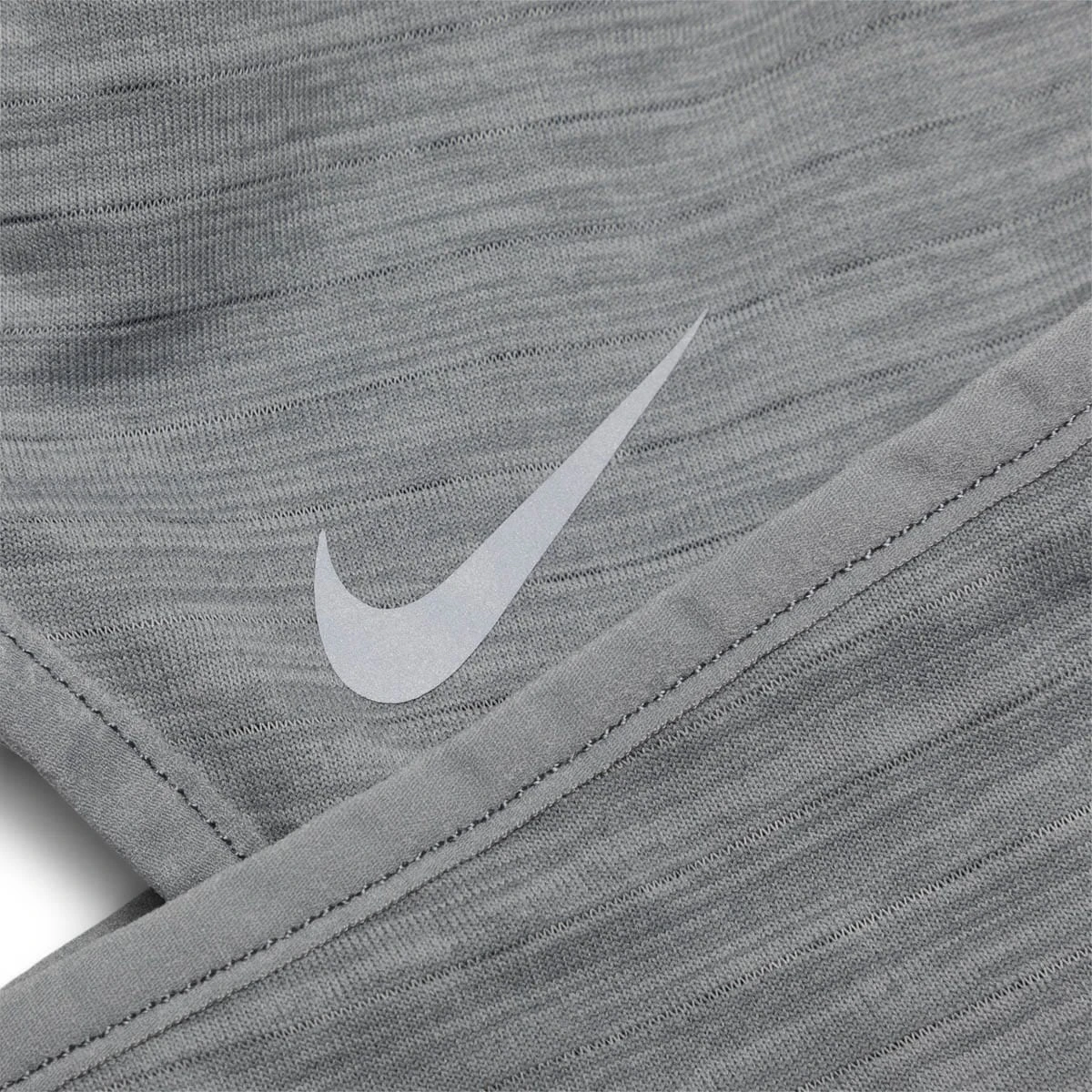 Nike HEATHERED THERMA SPHERE HOOD 3.0 5 Nike HEATHERED THERMA SPHERE HOOD 3.0 - Image 3